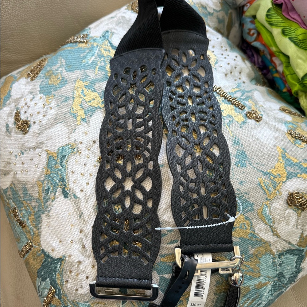 Elegant Black Cutout Belt